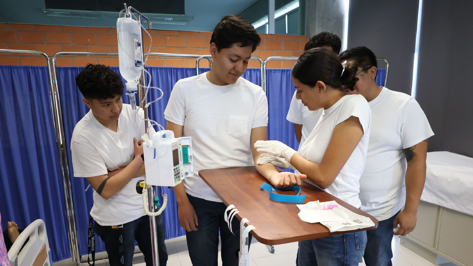 practicas licenciatura en enfermeria ipeth hospital simulado vs tecnico en enfermeria